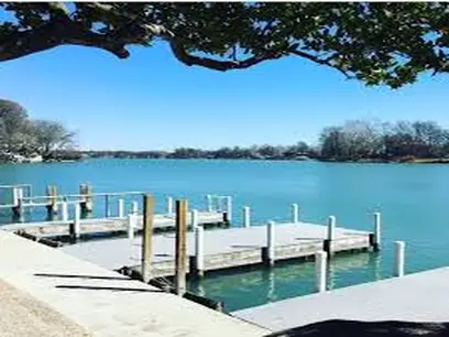 Lake Breeze Ski Lodge Inc